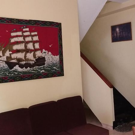 4 Seasons Guesthouse Hikkaduwa Bagian luar foto